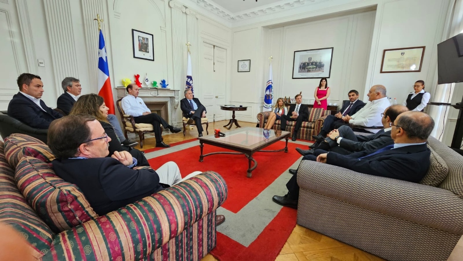 Bomberos de Chile y Banco BCI firman importante convenio que beneficia a los 314 Cuerpos de Bomberos del país